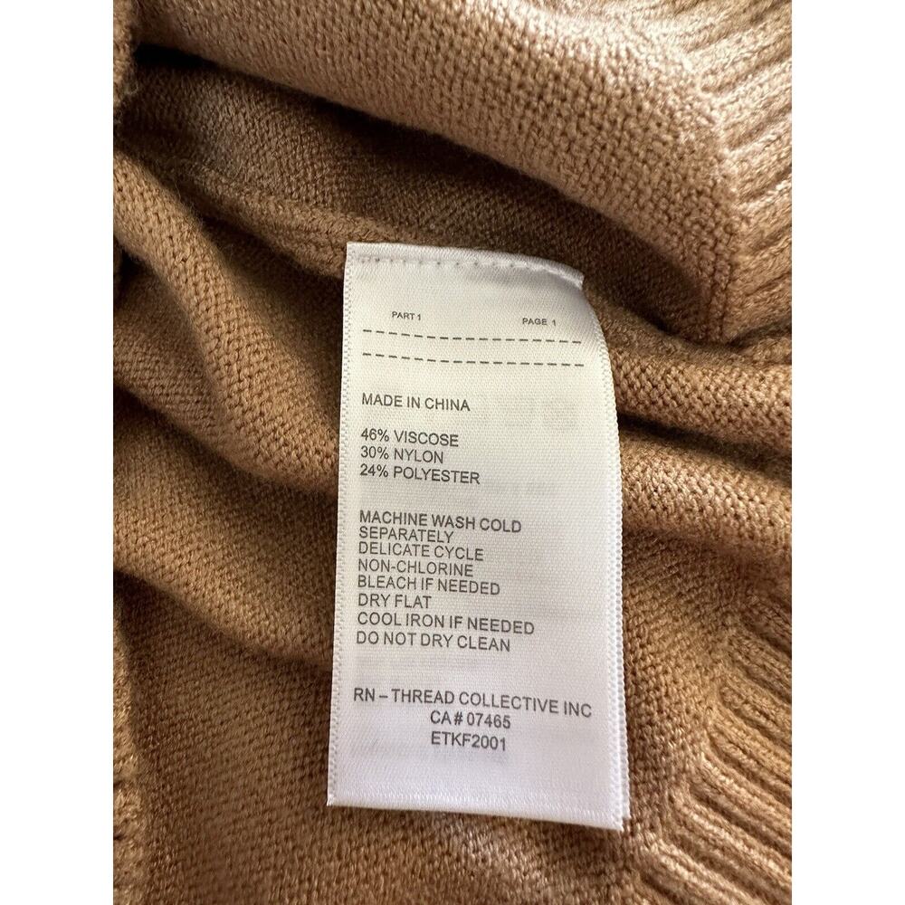 Ellen Tracy V-Neck Cable Knit Sweater Camel Tan NWT MSRP $89.00 Medium Plush - Picture 10 of 12